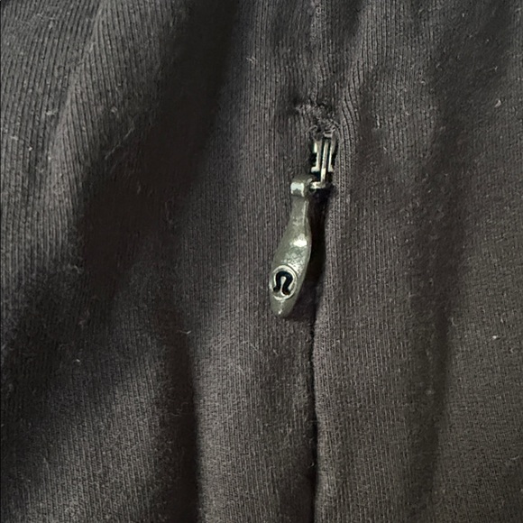 Lululemon Athletica Black Long Sleeve Top - Picture 4 of 10